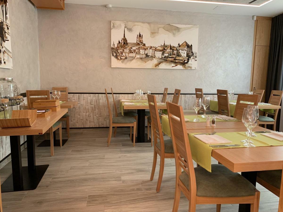 Hotel Adore Romanel-sur-Morges Exteriör bild